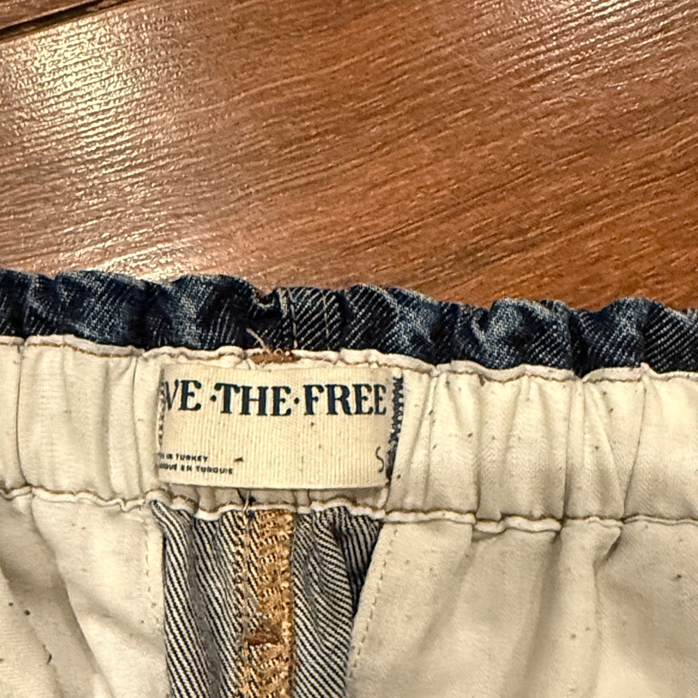We The Free Dark Blue Relaxed Cargo Jeans - Picture 2 of 3